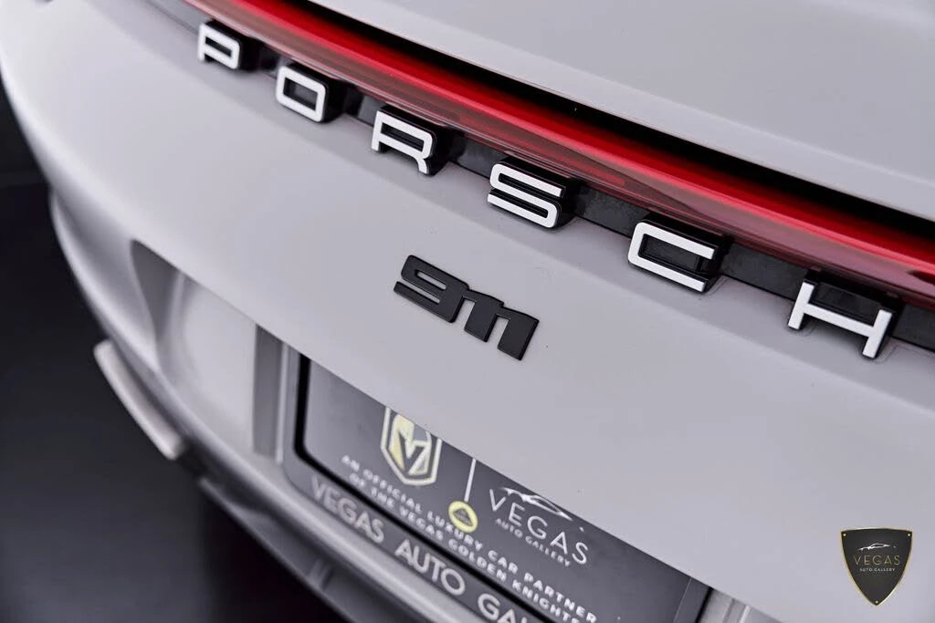 2023 Porsche 992 Carrera - Image 24 of 31