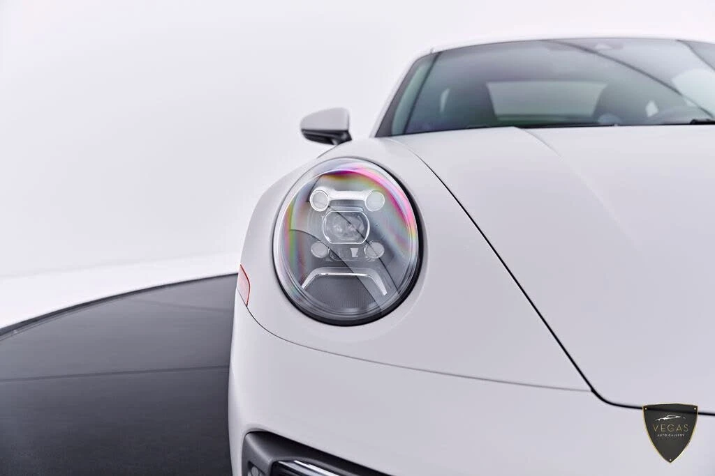 2023 Porsche 992 Carrera - Image 21 of 31