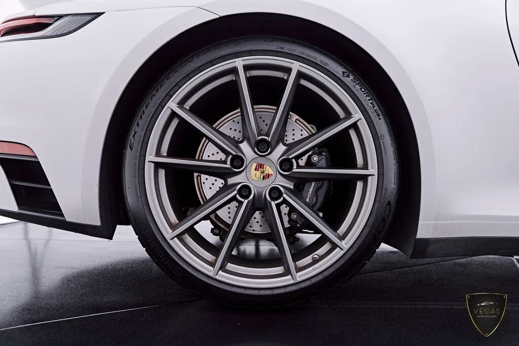 2023 Porsche 992 Carrera - Image 29 of 31