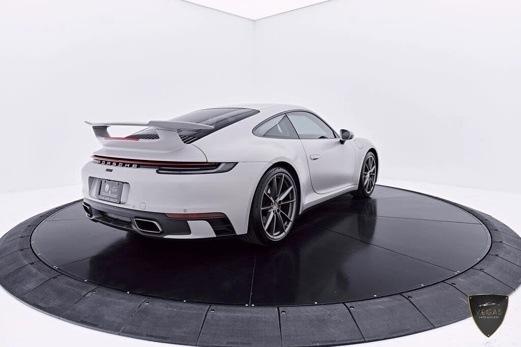 2023 Porsche 992 Carrera - Image 14 of 31