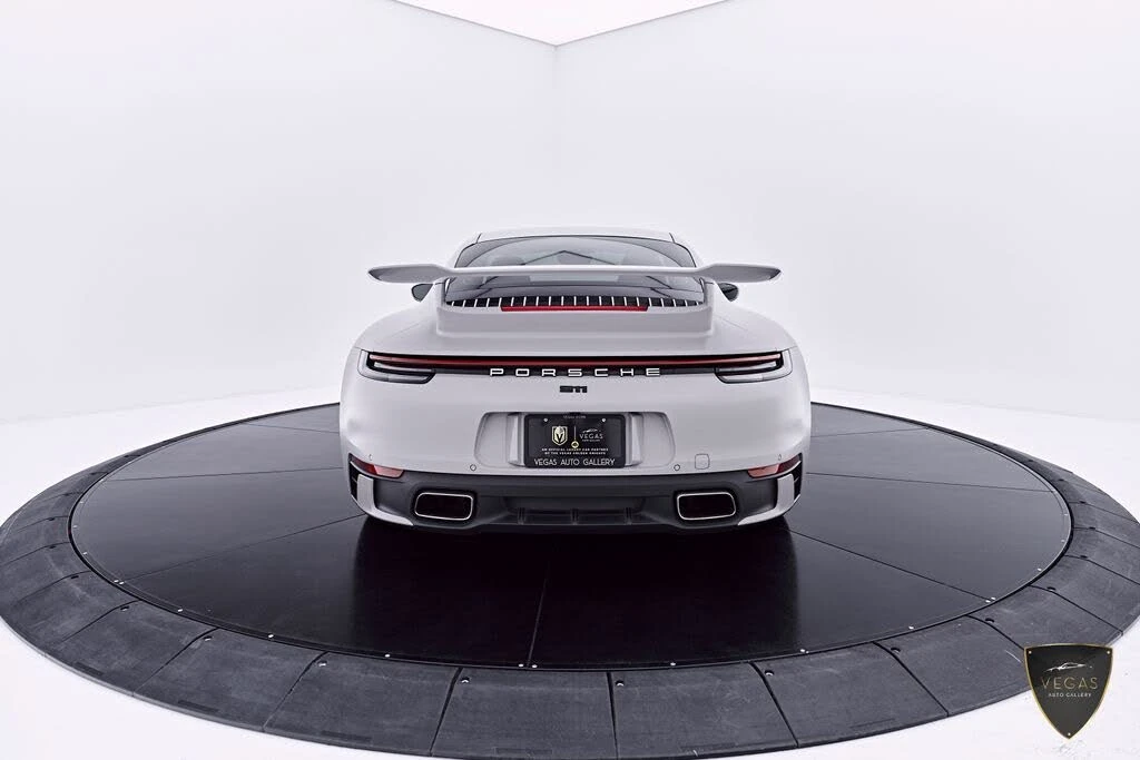 2023 Porsche 992 Carrera - Image 13 of 31
