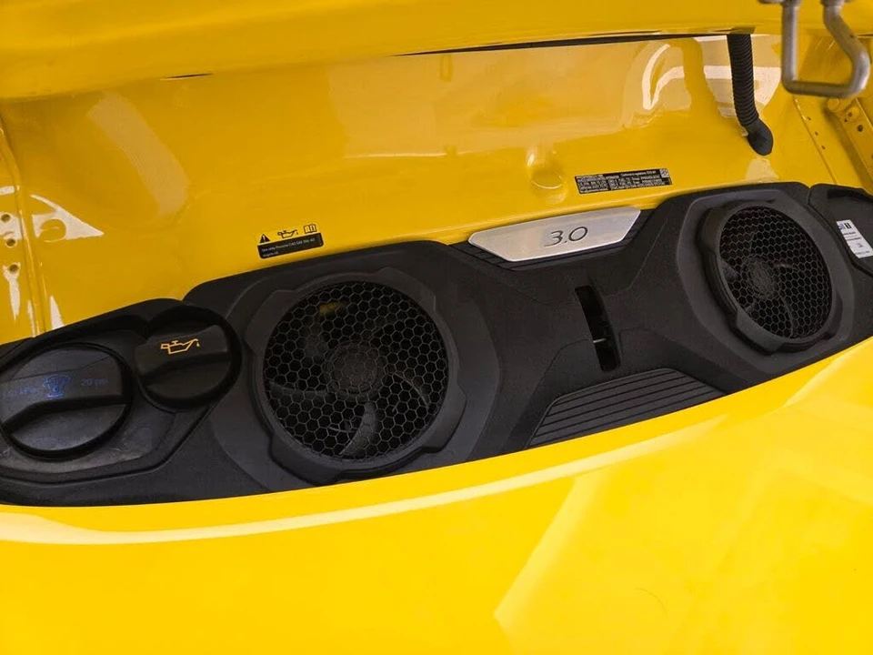 2023 Porsche 992 Carrera - Image 20 of 31