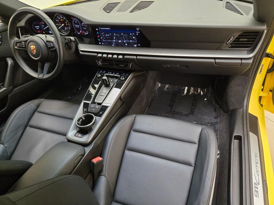 2023 Porsche 992 Carrera - Image 24 of 31