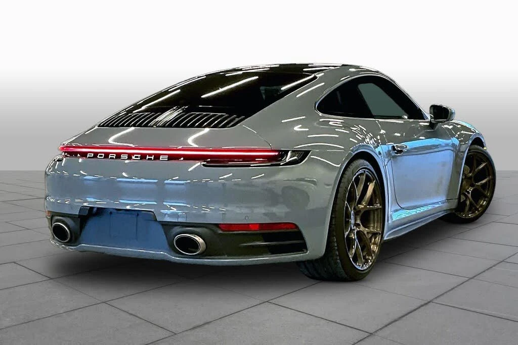 2023 Porsche 992 Carrera - Image 12 of 31