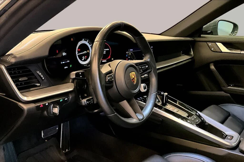 2023 Porsche 992 Carrera - Image 16 of 31