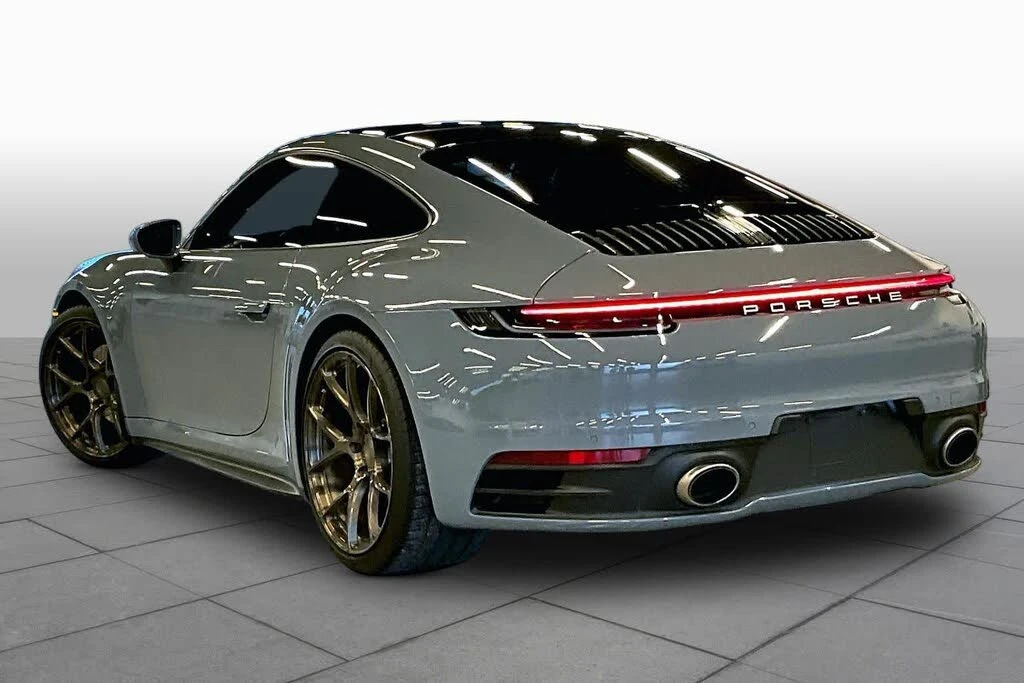 2023 Porsche 992 Carrera - Image 11 of 31
