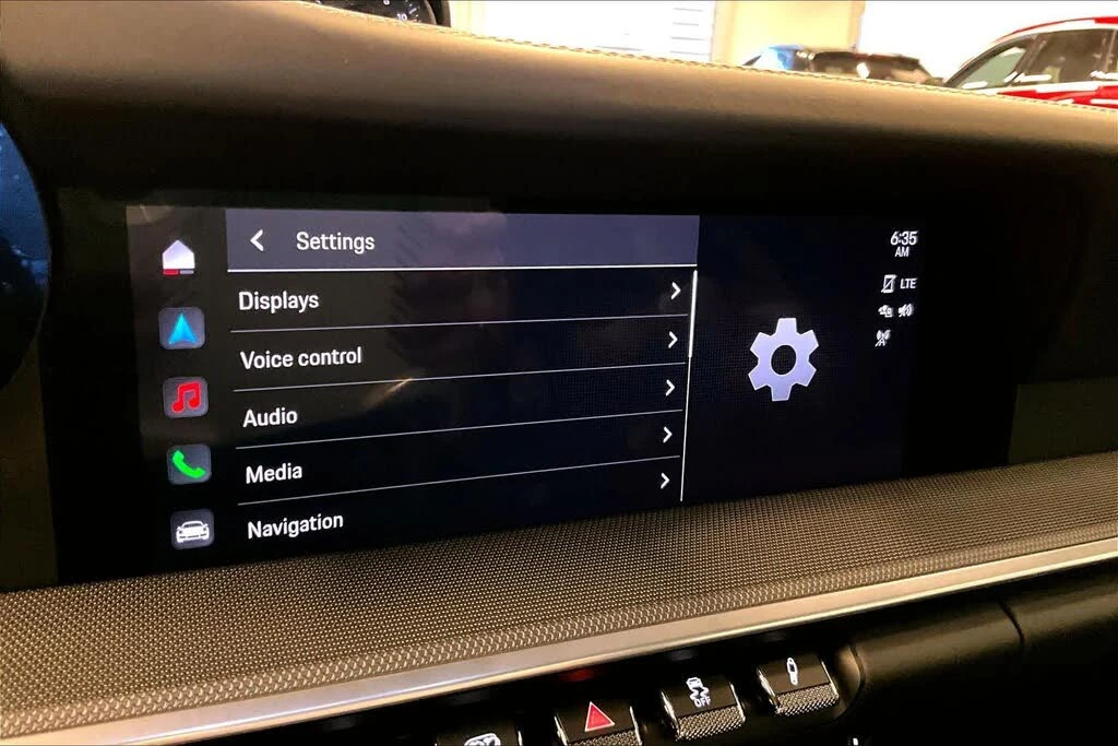 2023 Porsche 992 Carrera - Image 25 of 31