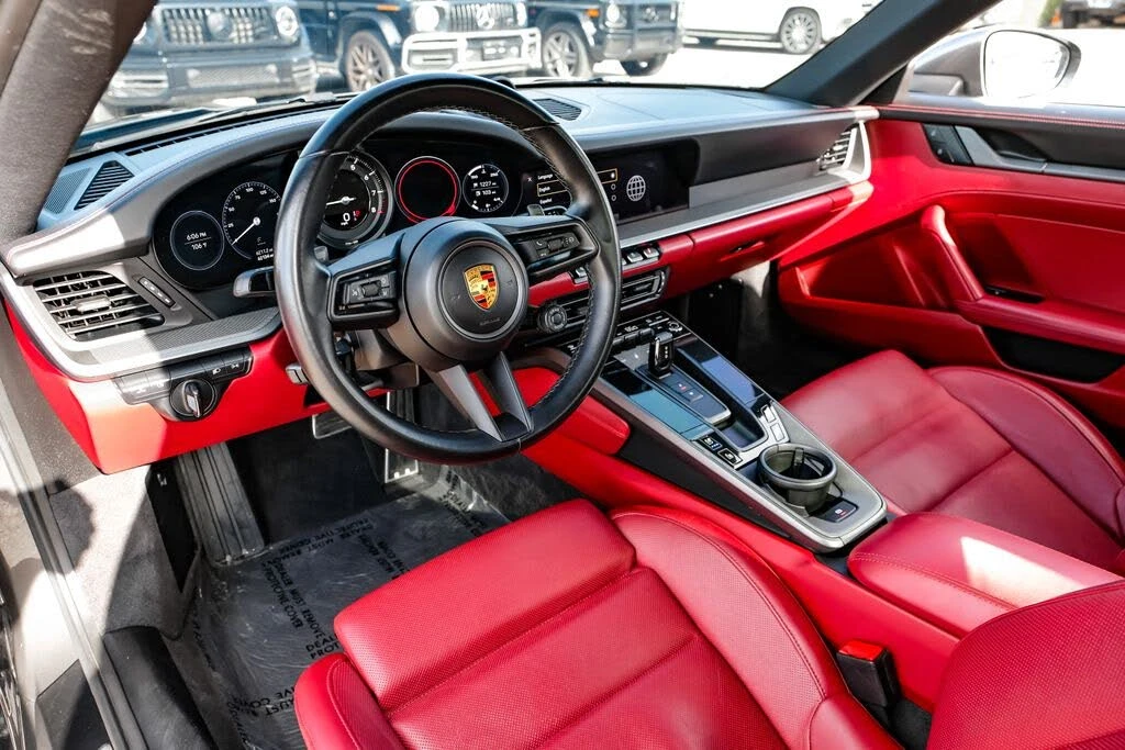 2023 Porsche 992 Carrera - Image 12 of 31