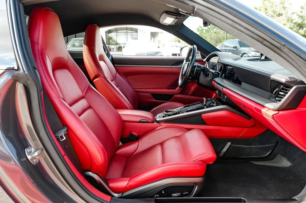 2023 Porsche 992 Carrera - Image 27 of 31