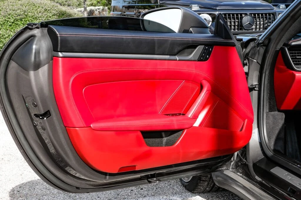 2023 Porsche 992 Carrera - Image 29 of 31