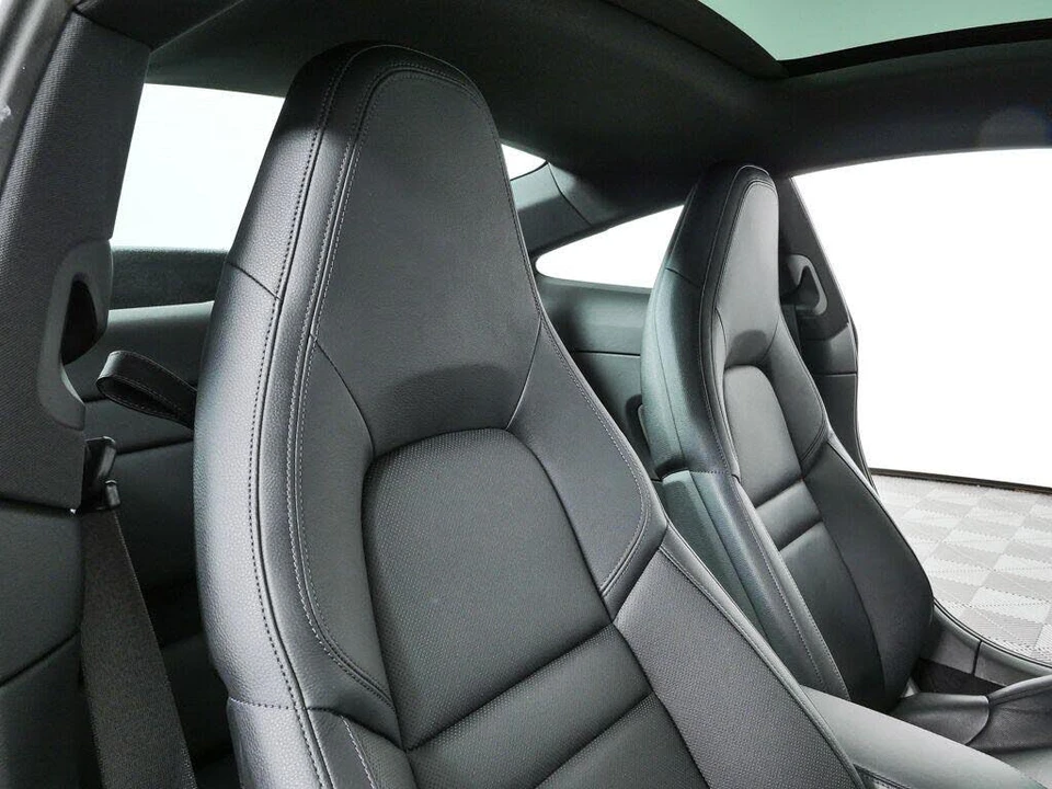 2023 Porsche 992 Carrera - Image 20 of 31