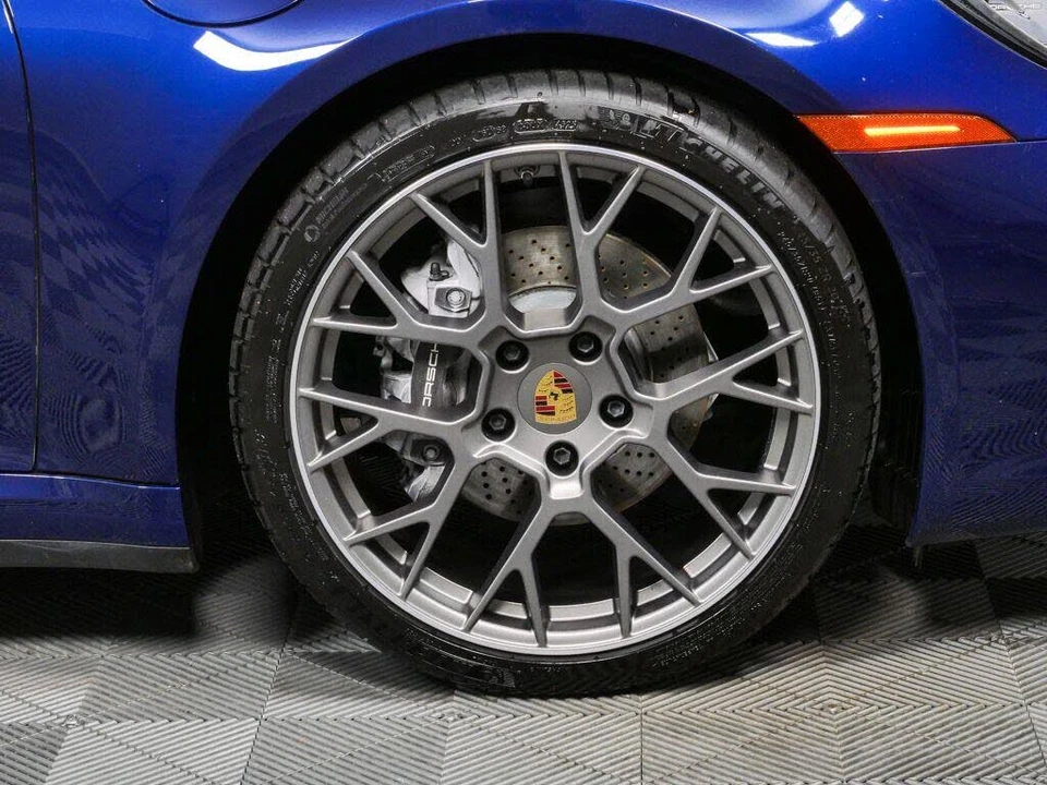 2023 Porsche 992 Carrera - Image 31 of 31