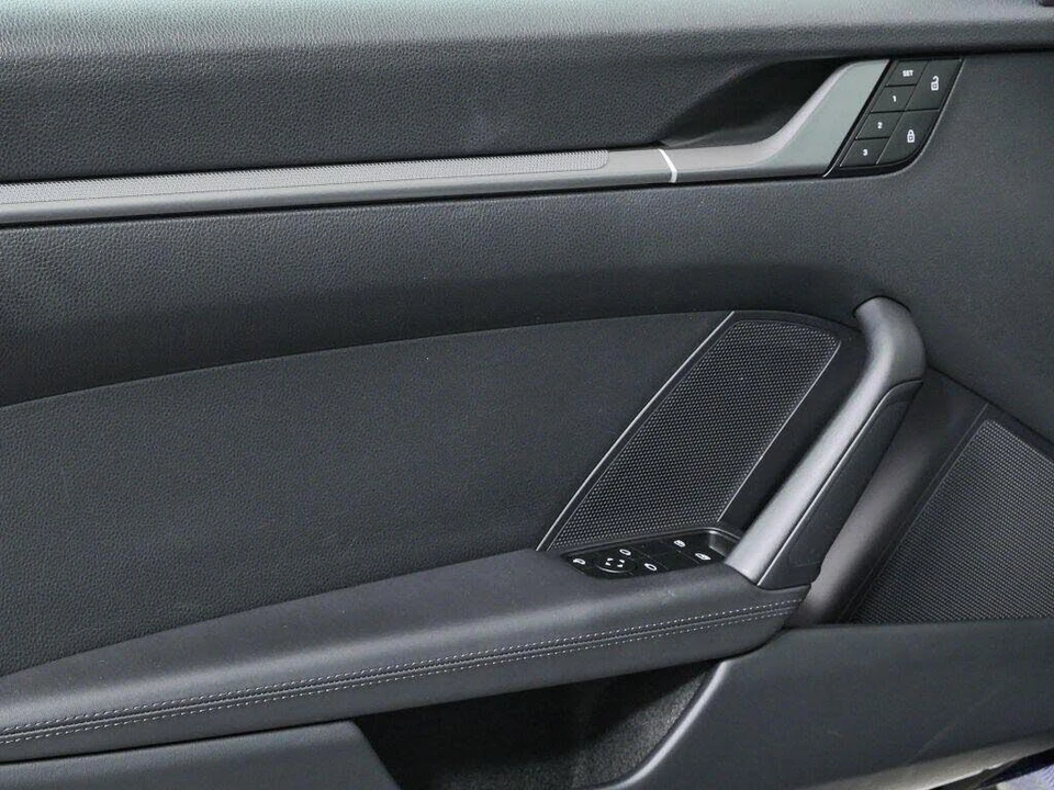 2023 Porsche 992 Carrera - Image 6 of 31