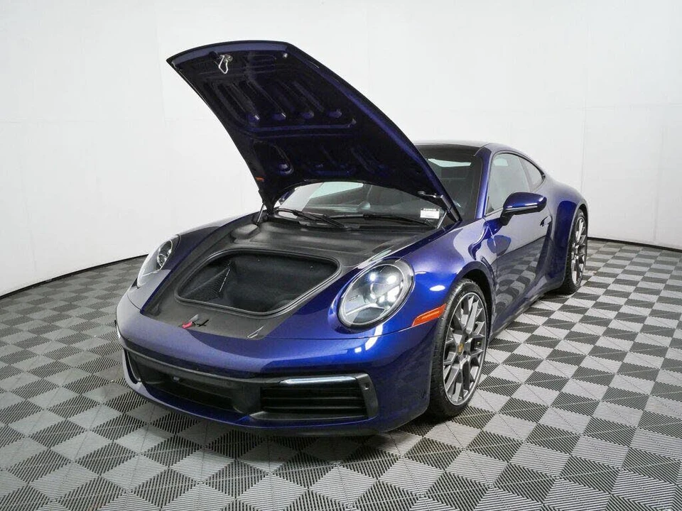 2023 Porsche 992 Carrera - Image 26 of 31