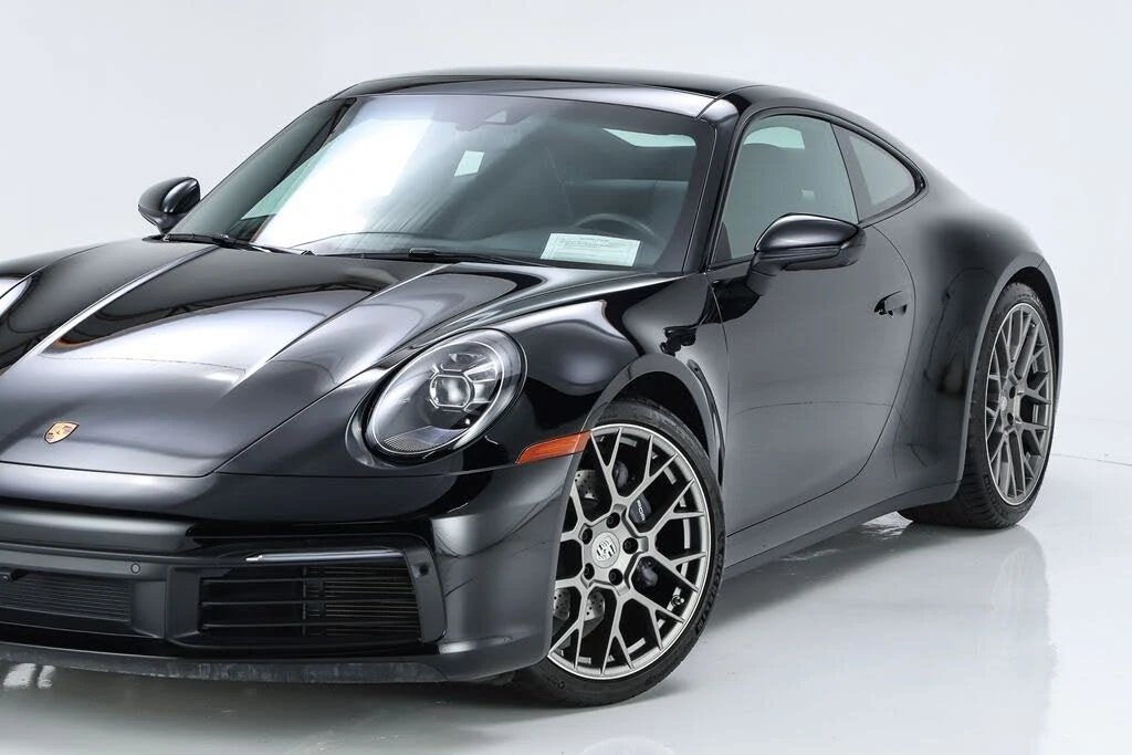 2023 Porsche 992 Carrera - Image 8 of 31