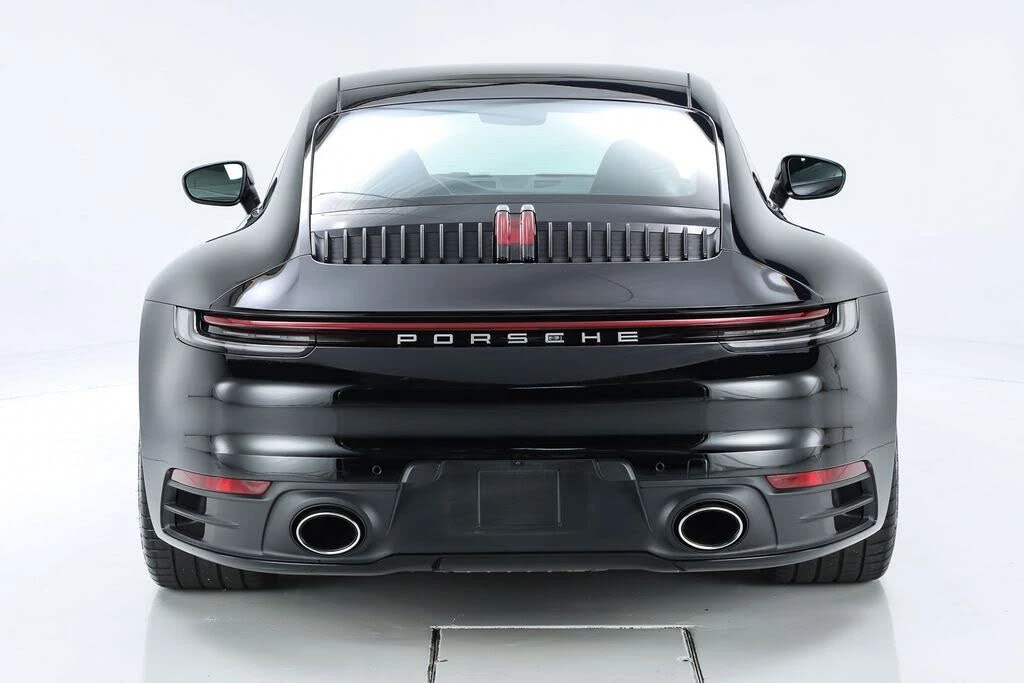 2023 Porsche 992 Carrera - Image 16 of 31