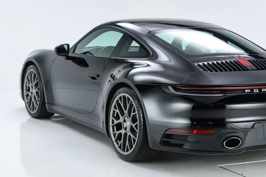 2023 Porsche 992 Carrera - Image 12 of 31