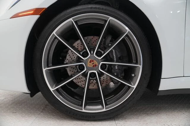 2023 Porsche 992 Carrera - Image 9 of 31