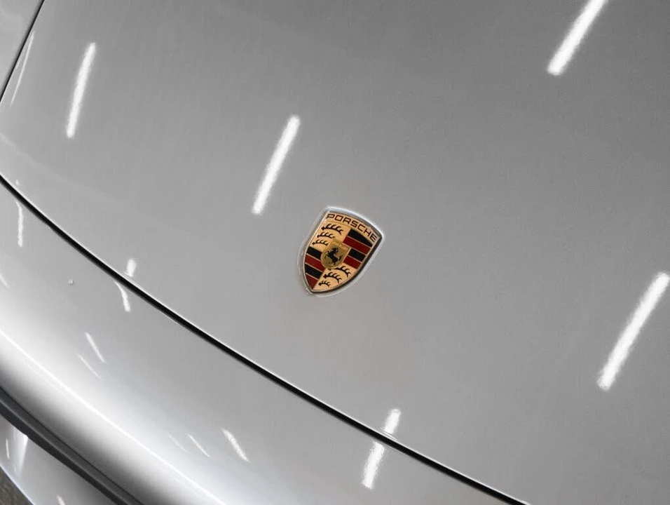 2023 Porsche 992 Carrera - Image 29 of 31