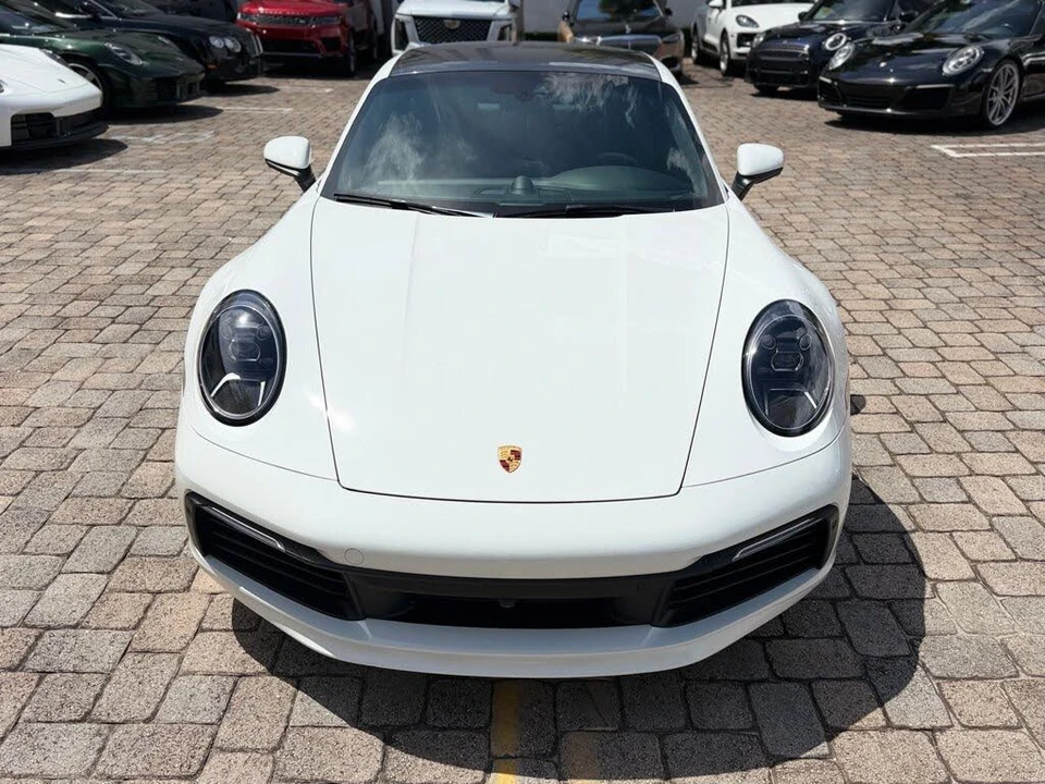 2023 Porsche 992 Carrera - Image 3 of 31