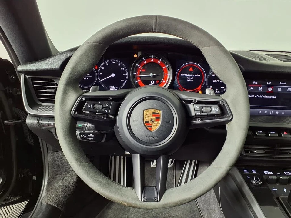2023 Porsche 992 Carrera - Image 25 of 31