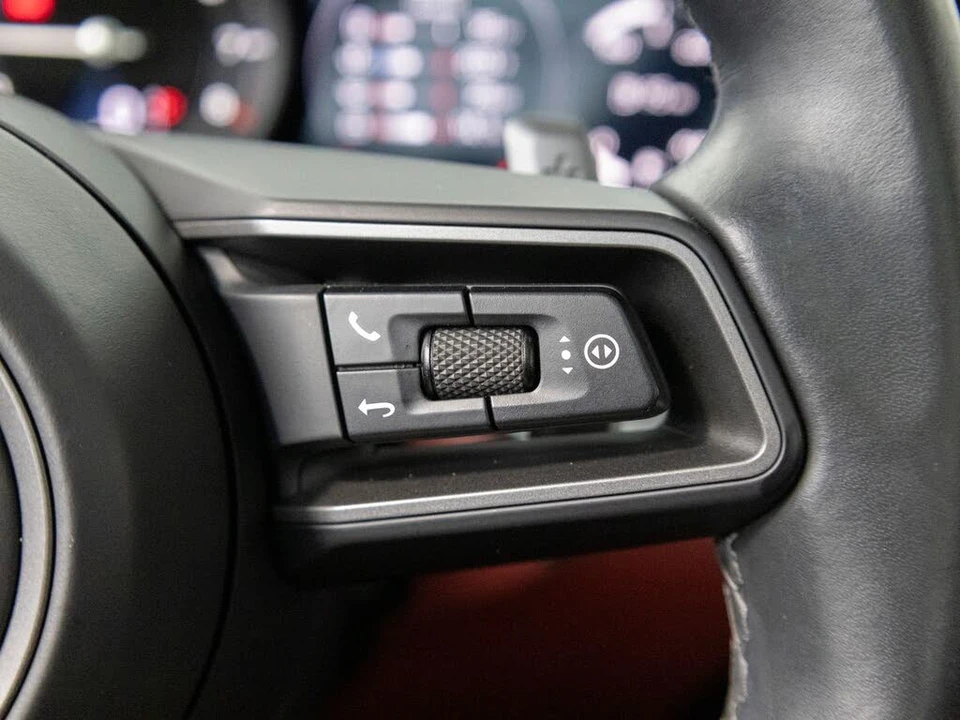 2023 Porsche 992 Carrera - Image 21 of 31