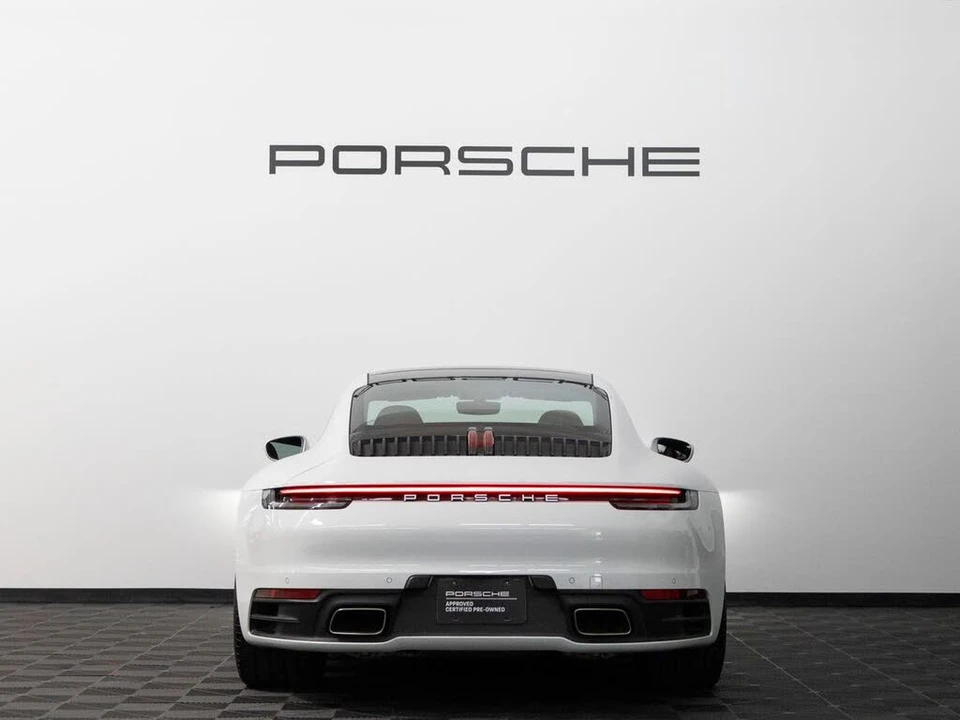 2023 Porsche 992 Carrera - Image 6 of 31