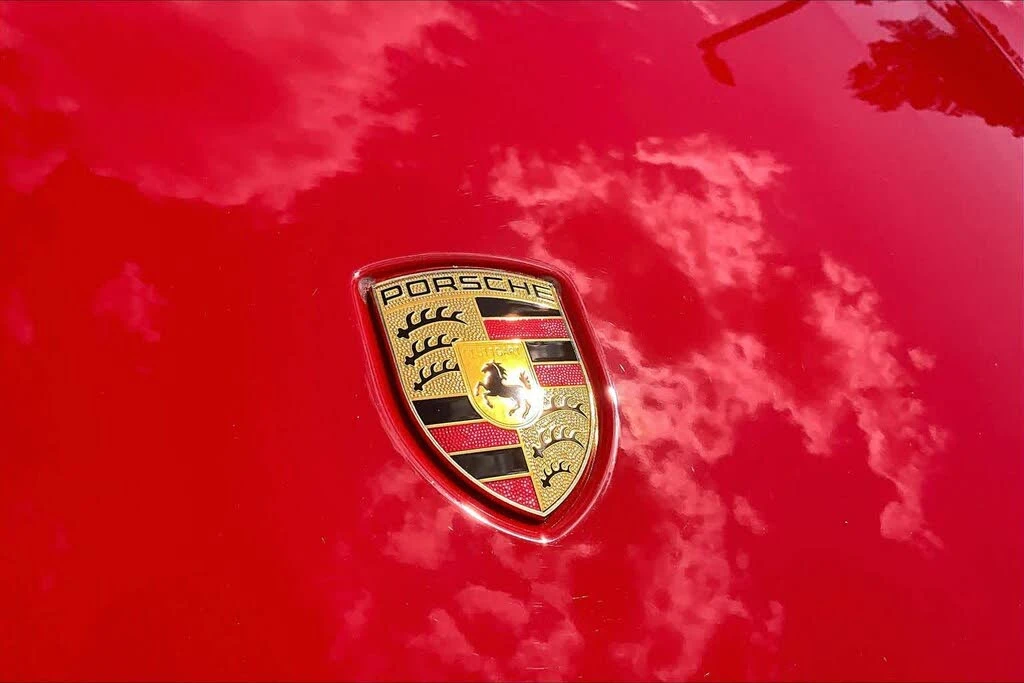 2023 Porsche 992 Carrera - Image 24 of 26