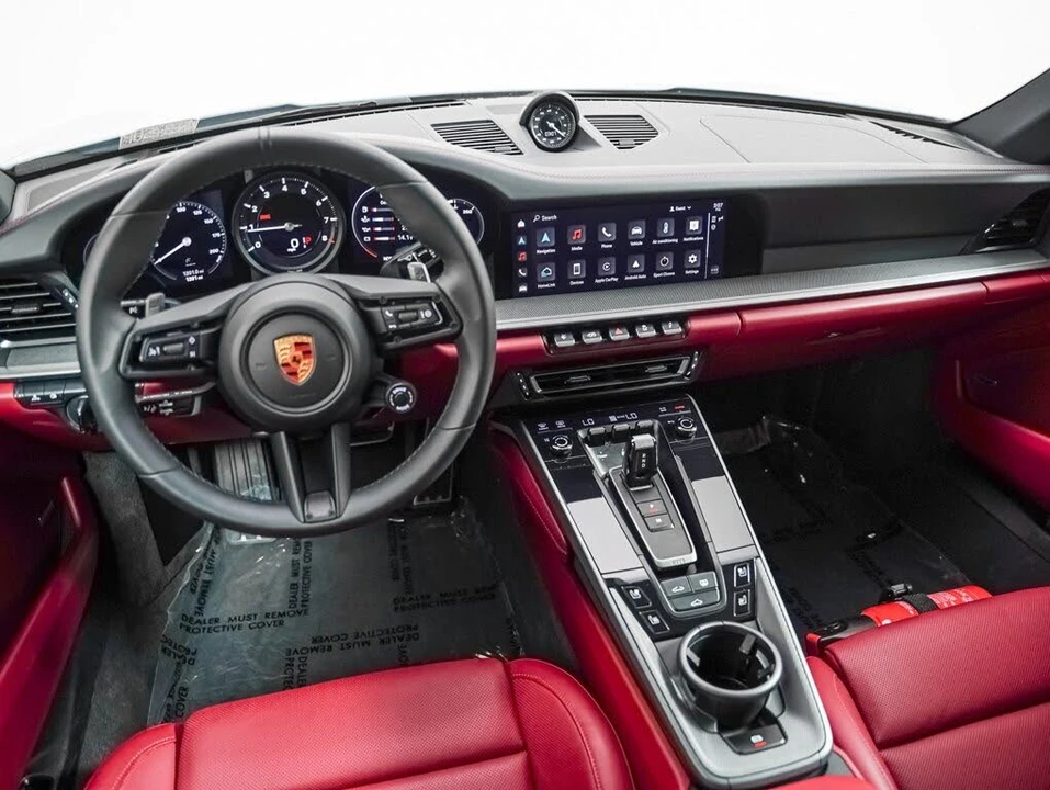 2023 Porsche 992 Carrera - Image 19 of 31