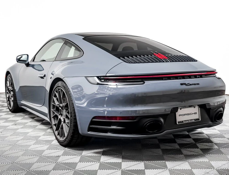 2023 Porsche 992 Carrera - Image 3 of 31