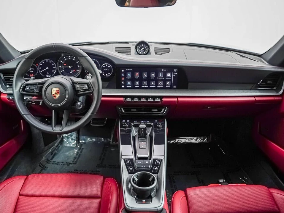 2023 Porsche 992 Carrera - Image 15 of 31