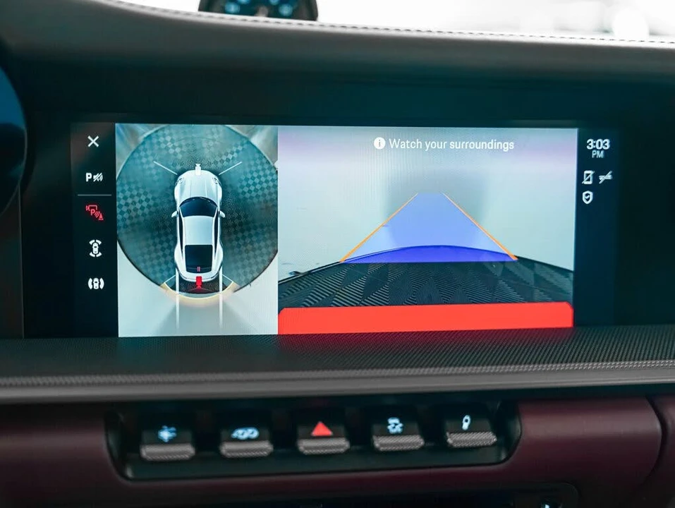 2023 Porsche 992 Carrera - Image 21 of 31