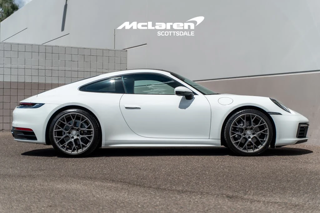 2023 Porsche 992 Carrera - Image 8 of 31