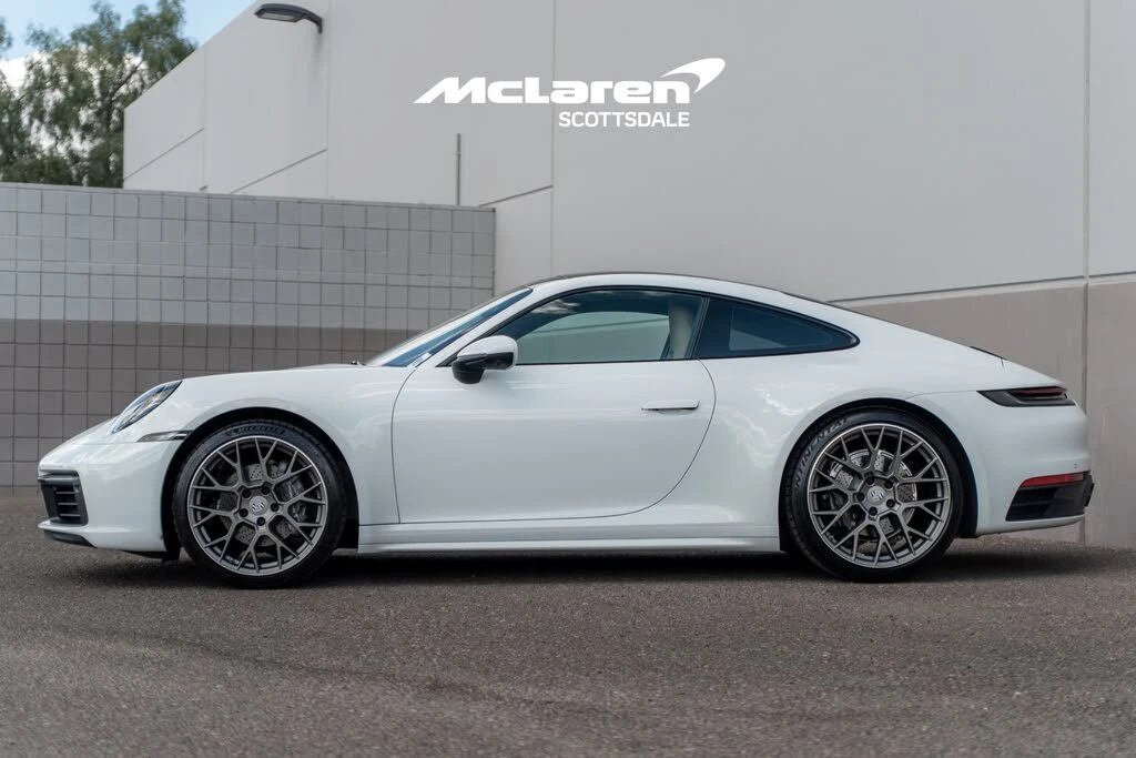 2023 Porsche 992 Carrera - Image 4 of 31