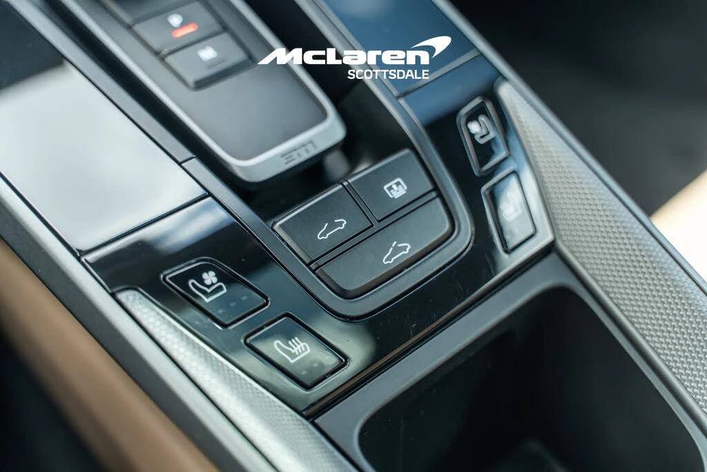 2023 Porsche 992 Carrera - Image 17 of 31