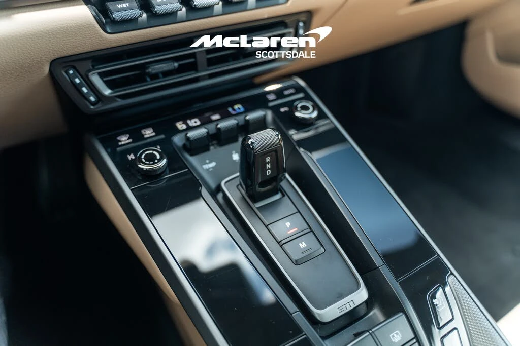 2023 Porsche 992 Carrera - Image 16 of 31