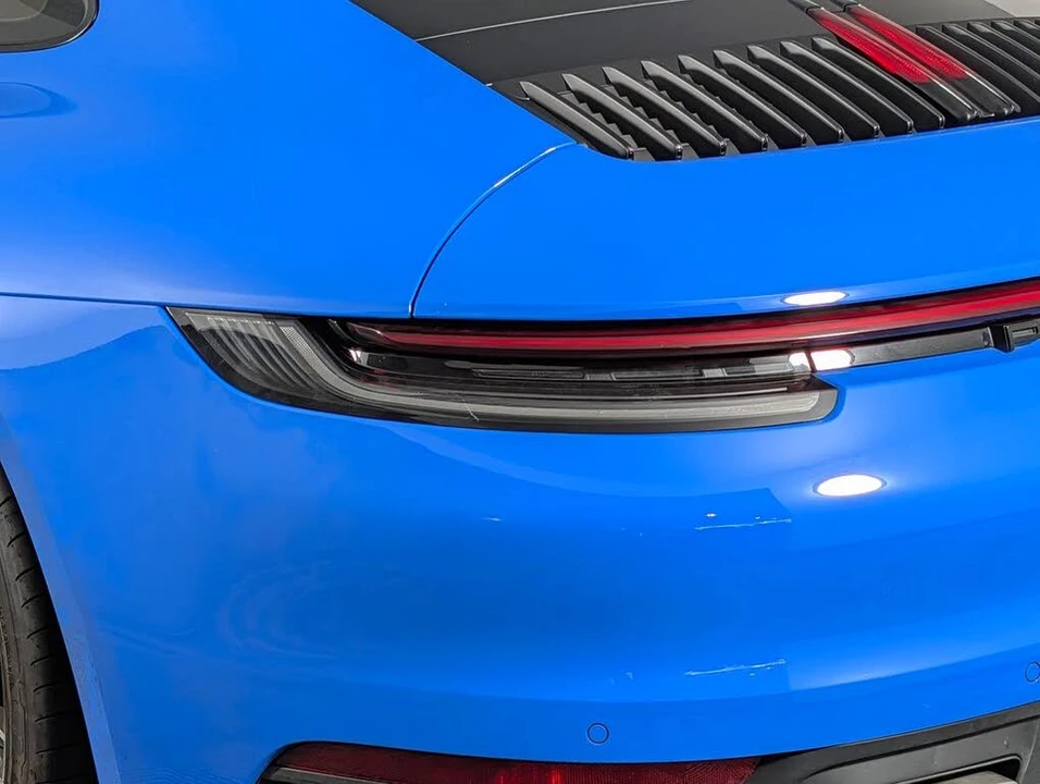 2023 Porsche 992 Carrera - Image 16 of 31