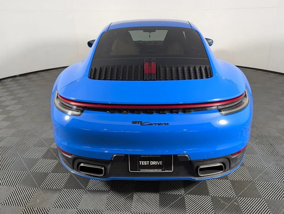 2023 Porsche 992 Carrera - Image 6 of 31