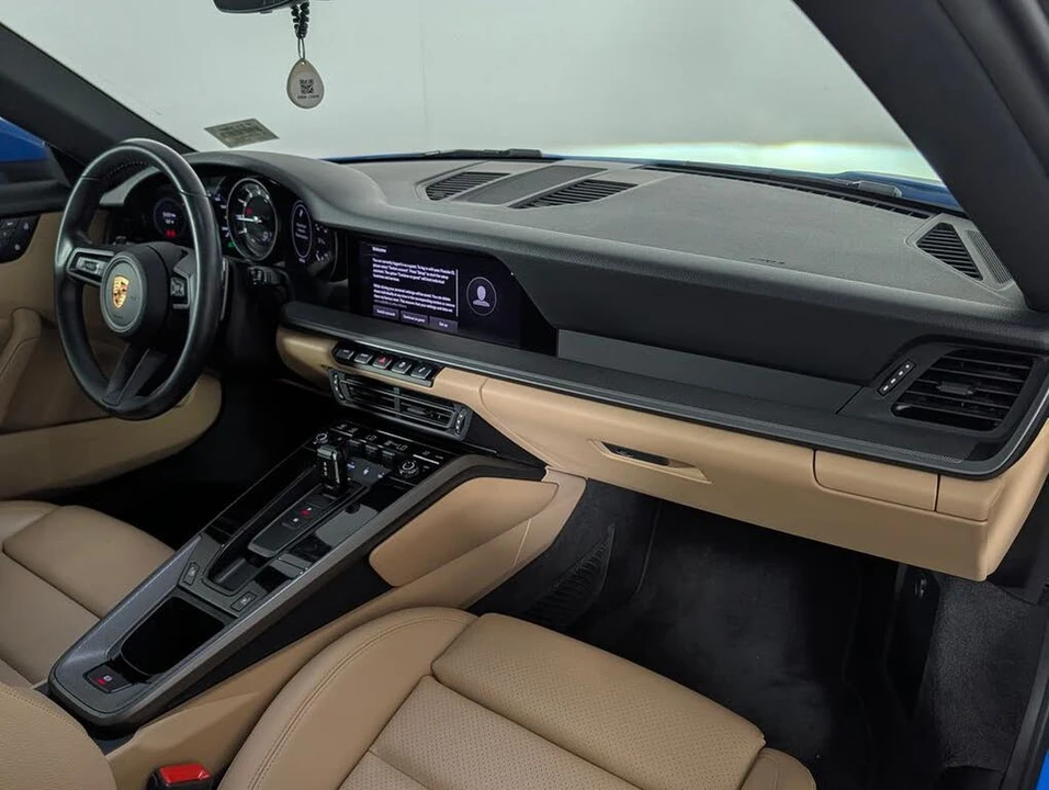 2023 Porsche 992 Carrera - Image 18 of 31