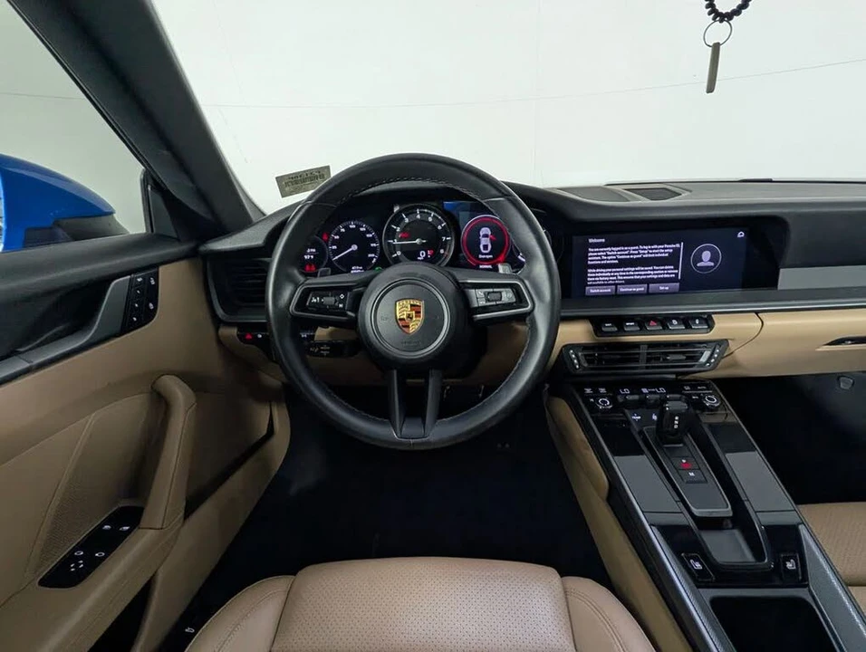 2023 Porsche 992 Carrera - Image 20 of 31