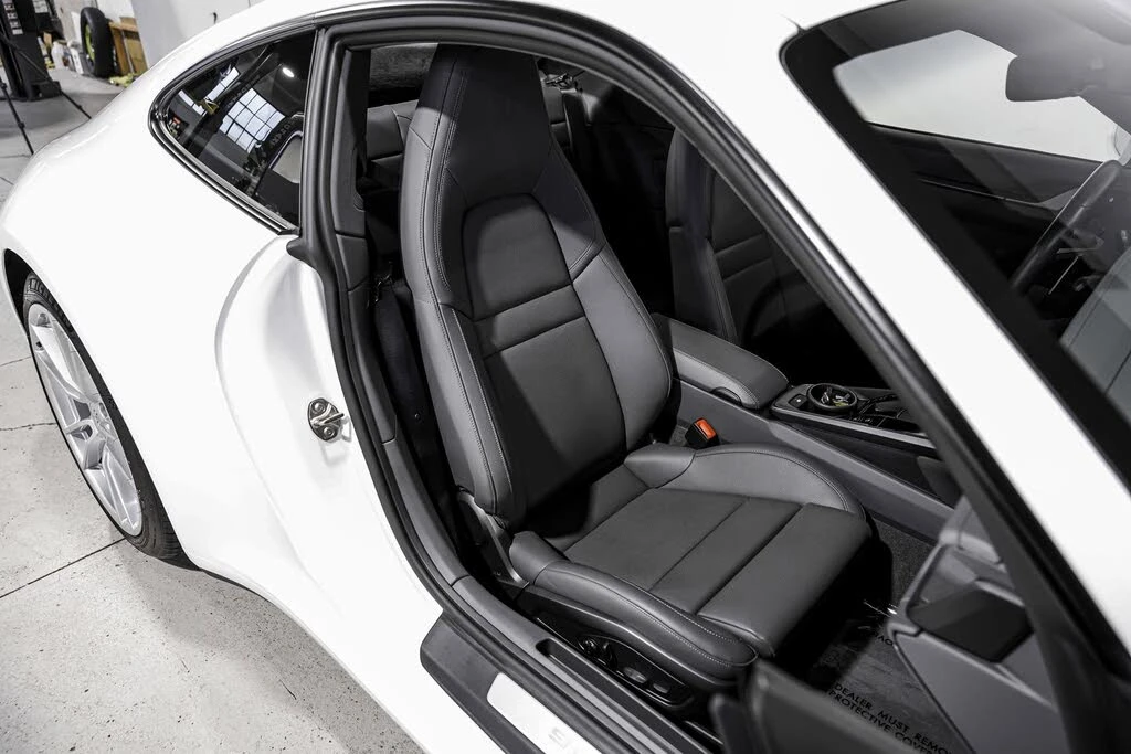 2023 Porsche 992 Carrera - Image 30 of 31