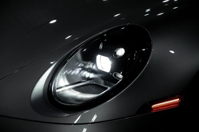 2023 Porsche 992 Carrera - Image 9 of 12