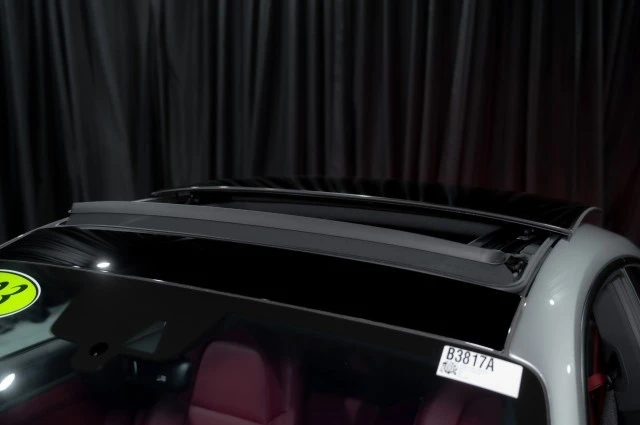 2023 Porsche 992 Carrera - Image 10 of 12