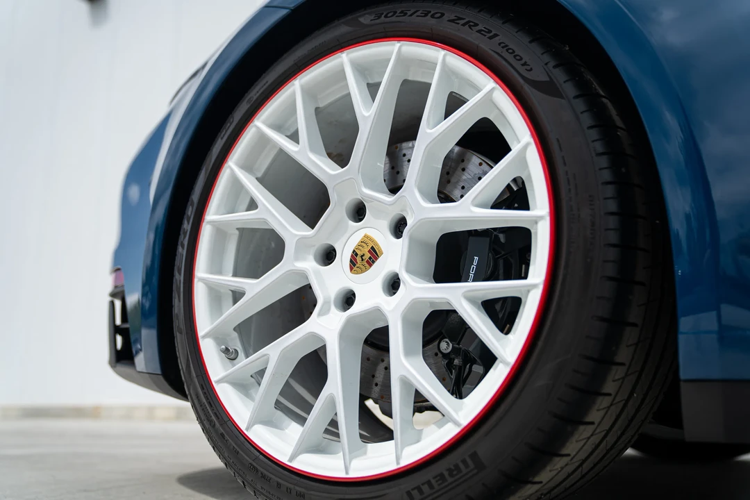 2023 Porsche 992 Carrera GTS - Image 13 of 31