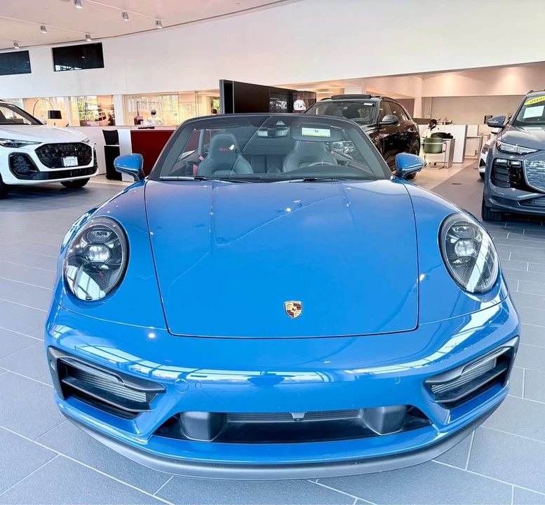 2023 Porsche 992 Carrera GTS - Image 8 of 17