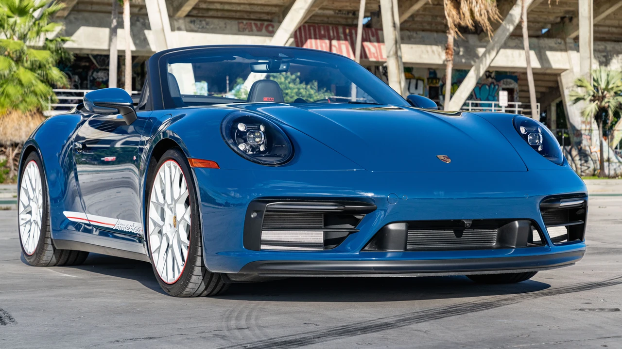 2023 Porsche 992 Carrera GTS - Image 3 of 31