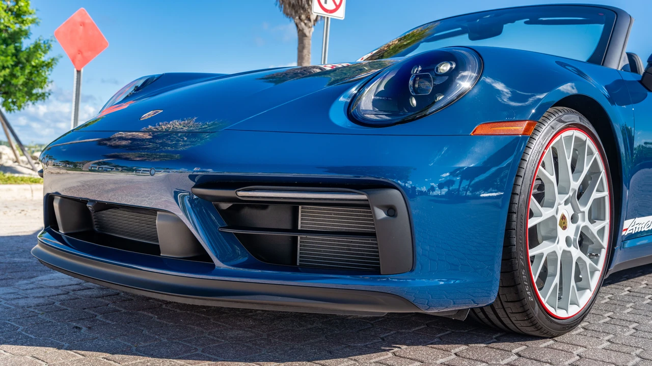 2023 Porsche 992 Carrera GTS - Image 22 of 31