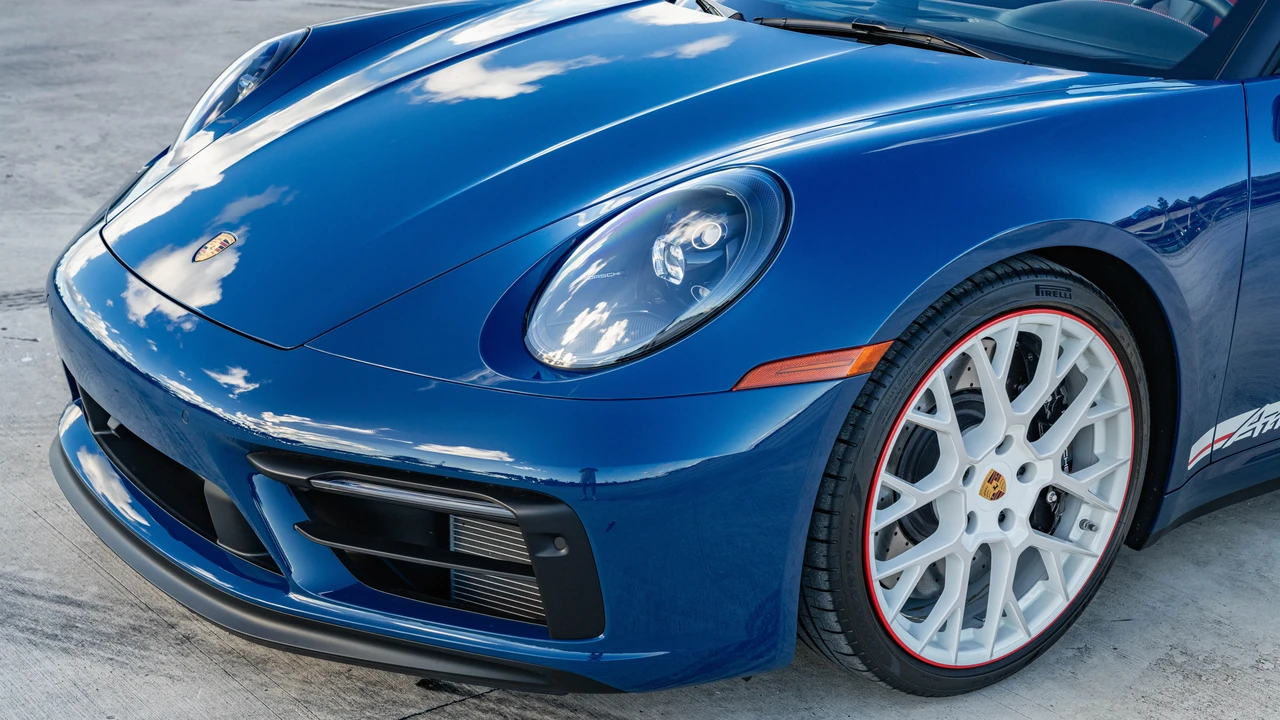 2023 Porsche 992 Carrera GTS - Image 23 of 31