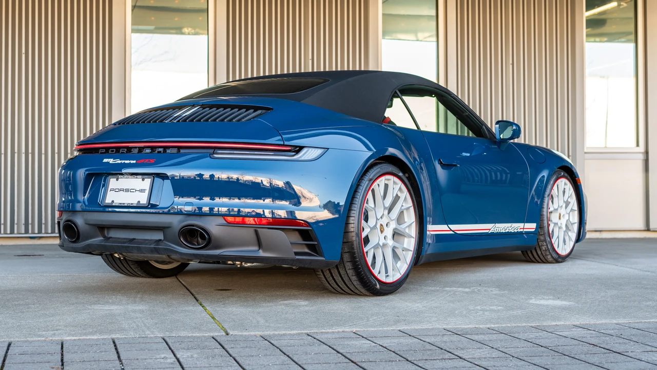 2023 Porsche 992 Carrera GTS - Image 14 of 31