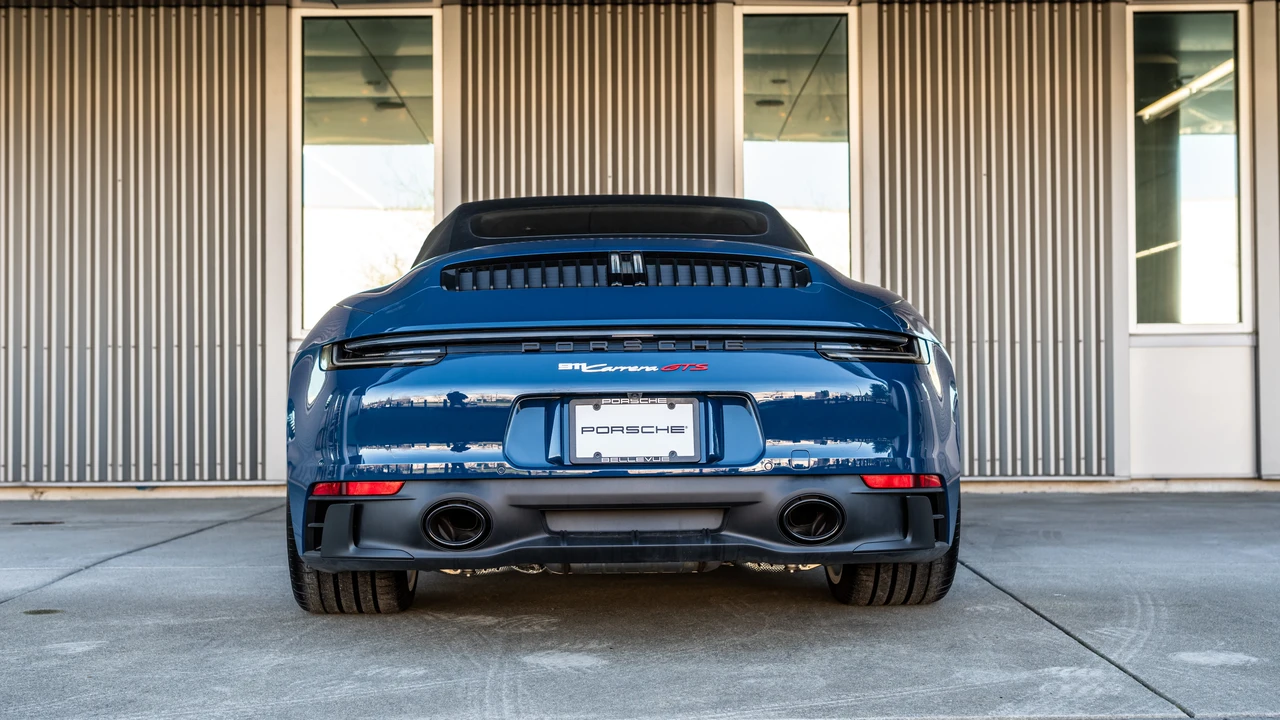2023 Porsche 992 Carrera GTS - Image 15 of 31